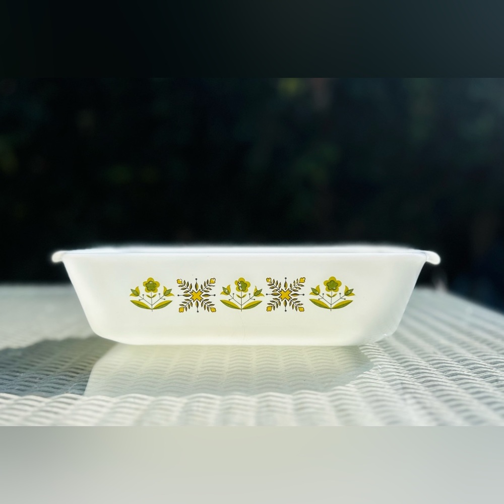 Vintage Anchor Hocking Meadow Green loaf pan  441